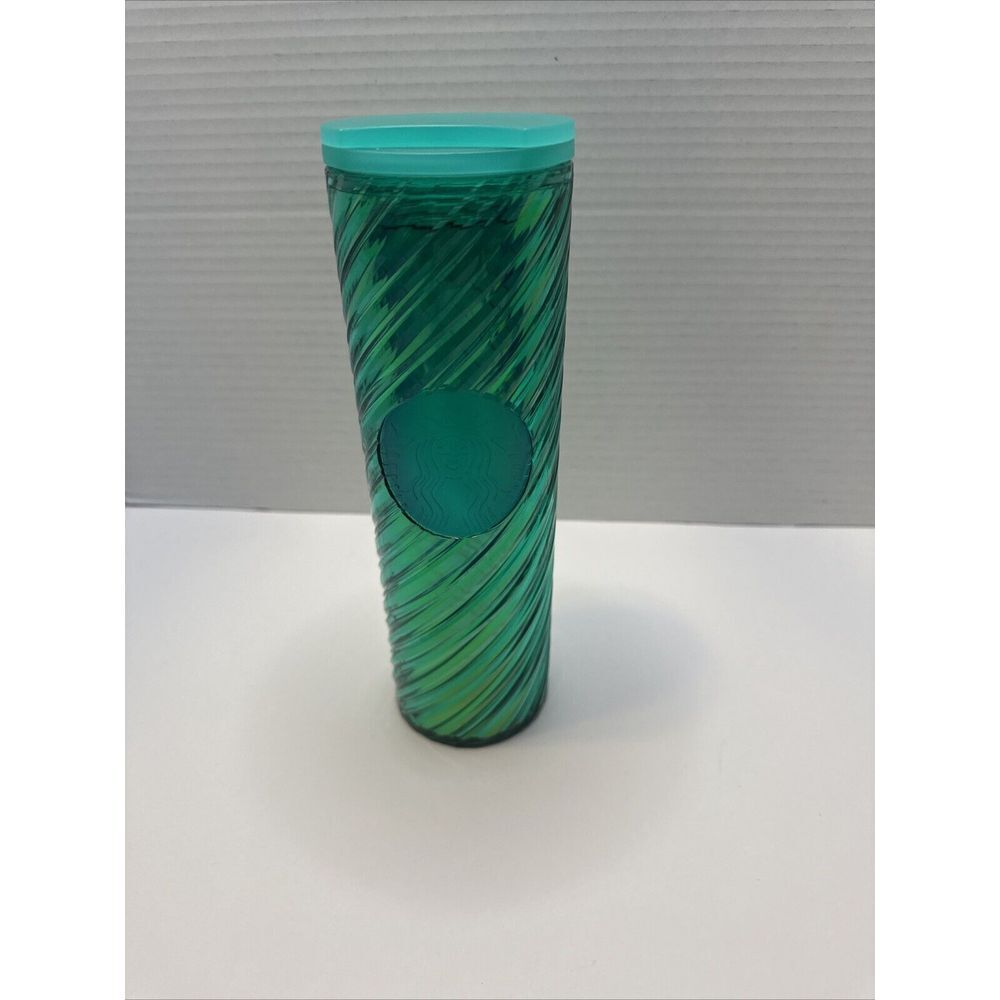 Starbucks Holiday Collection 2022‎ Swirl Textured 16 oz Tumbler Christmas Green